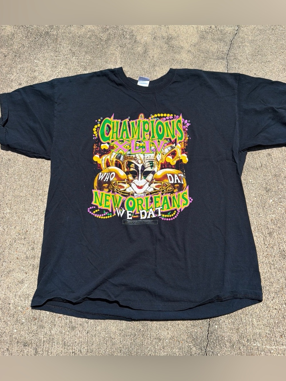 Gildan Black New Orleans Champions XLIV Graphic Tee shirt